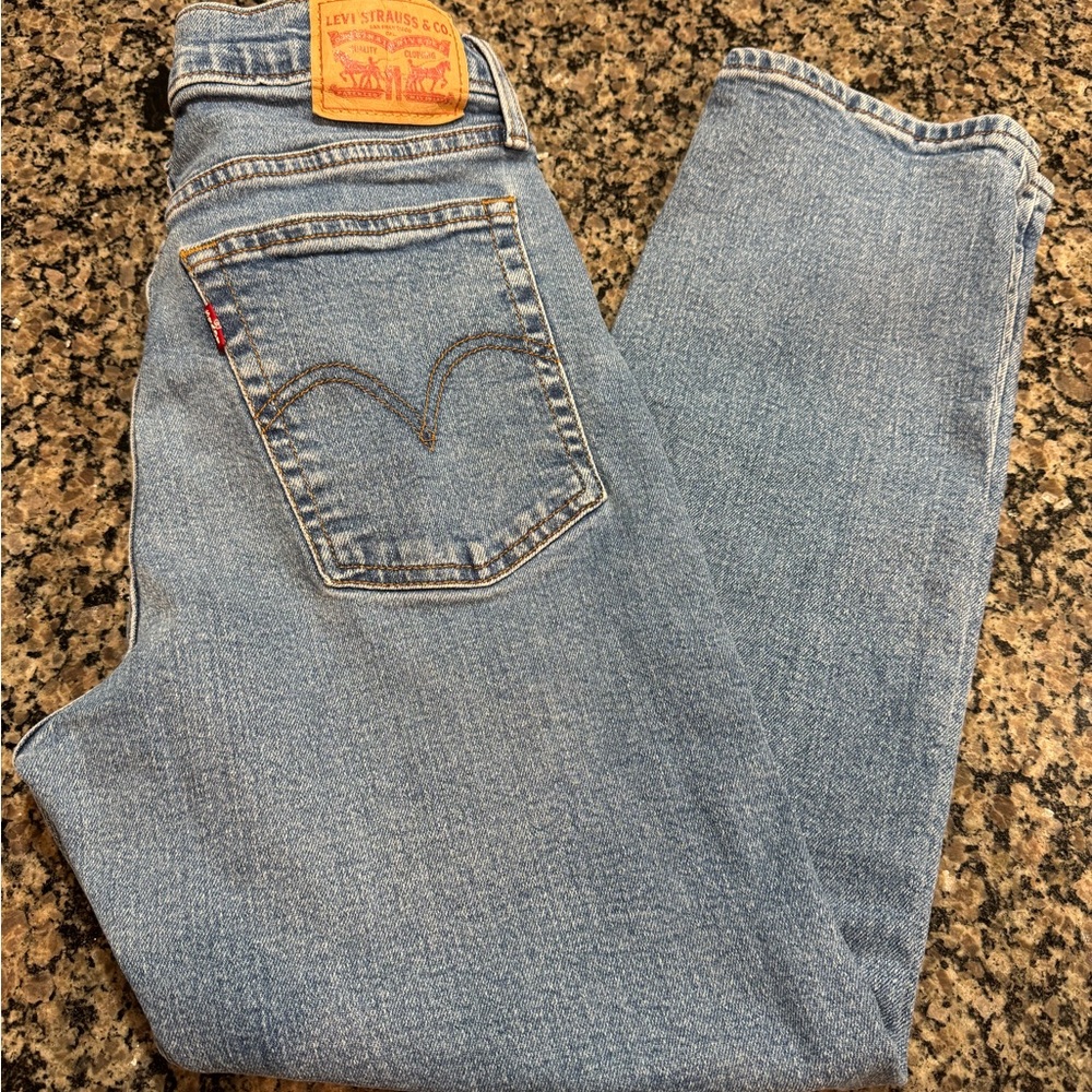 Levi's Women's Straight Jeans Light Blue Denim